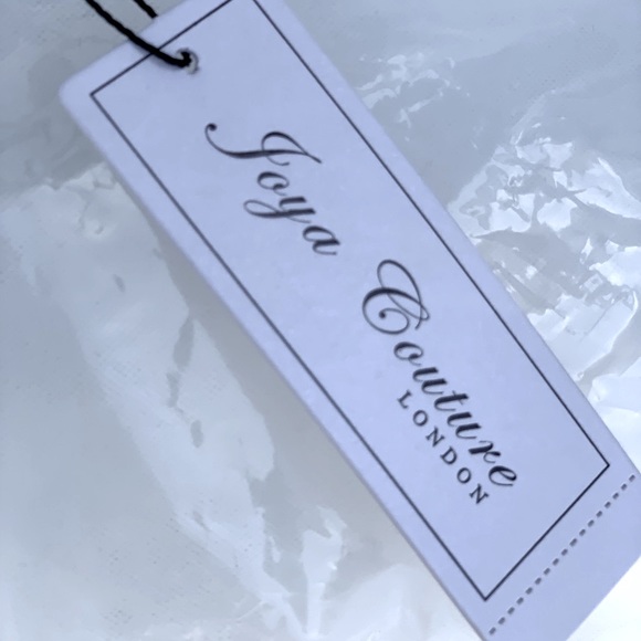 Brand New Wedding Dress from Japan 🇯🇵 - Picture 5 of 6